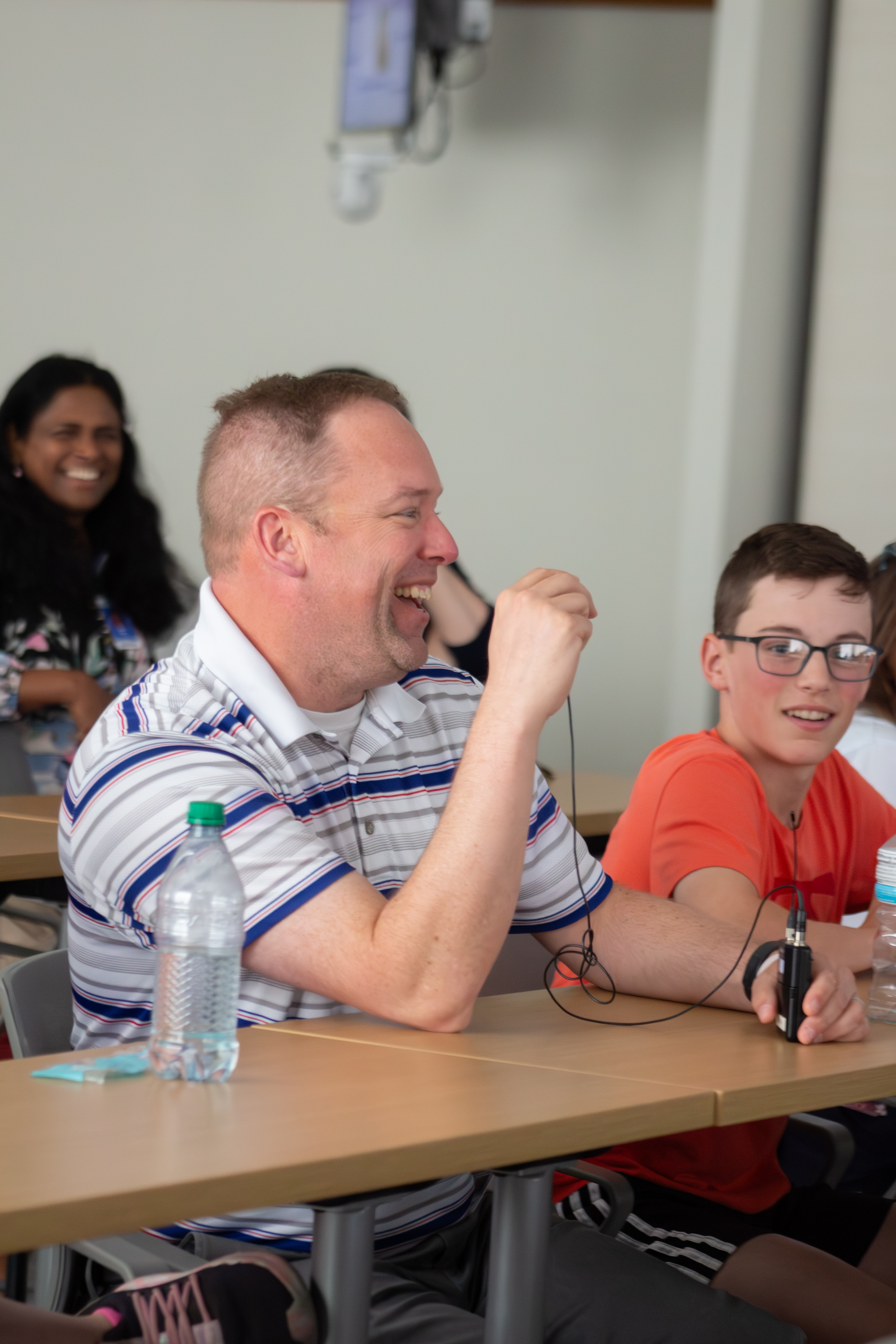 Jeff Grever asking questions to the participants